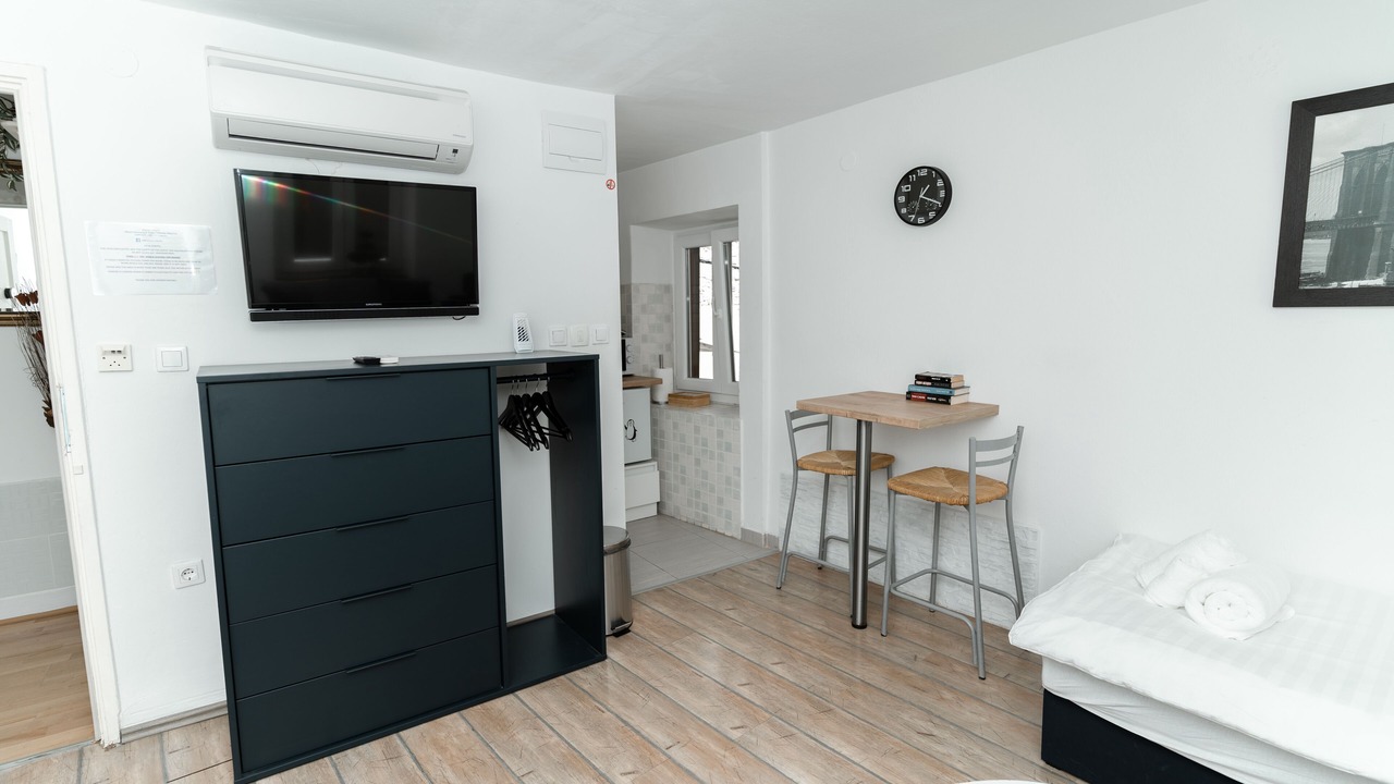 Photo of Bedroom in Plisac