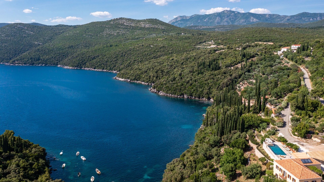 Photo of Outdoor in Molunat
