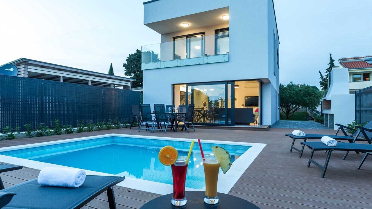 Photo of Outdoor in Drage