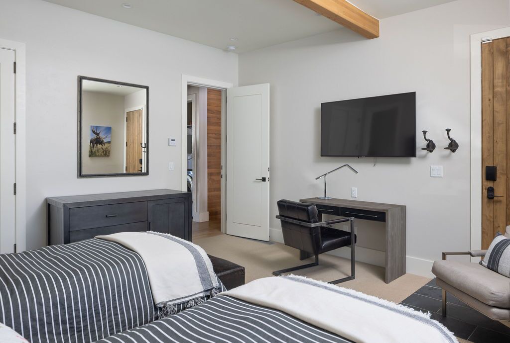 Photo of Others in Hoback Junction