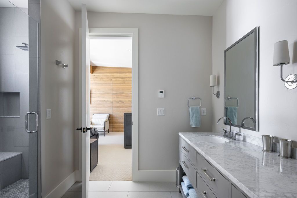 Photo of Bathroom in Hoback Junction