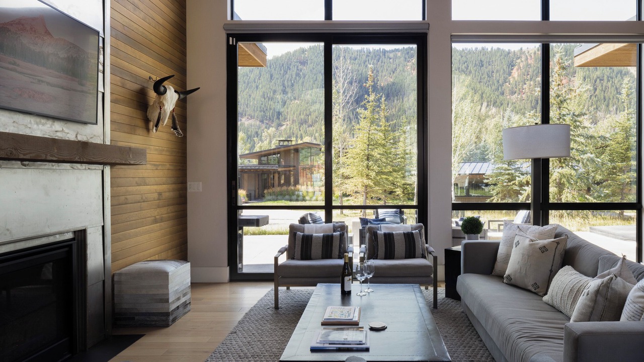 Photo of Livingroom in Hoback Junction