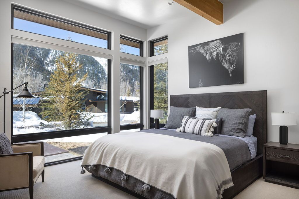 Photo of Others in Hoback Junction