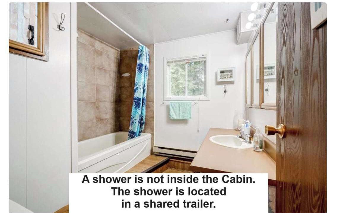 Photo of Bathroom in Lac-des-Plages