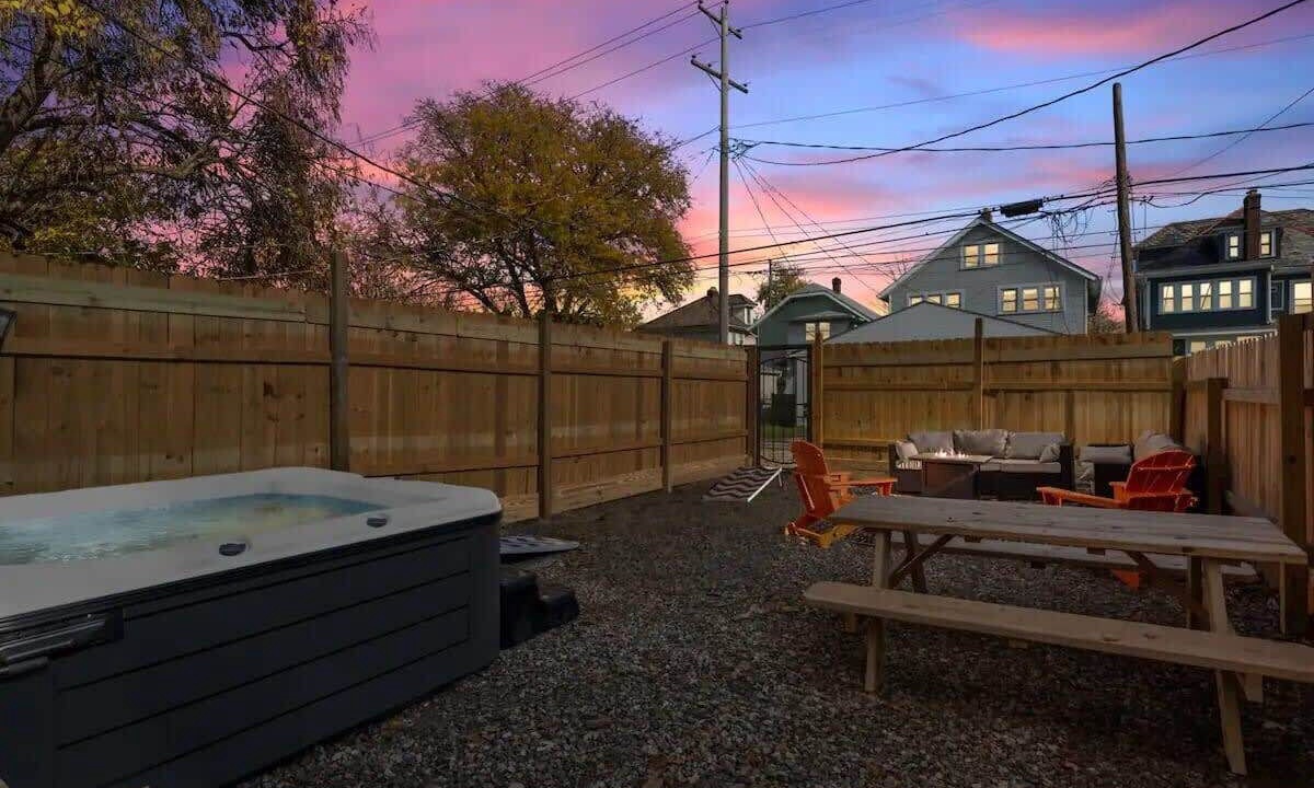 Photo of Outdoor in Glen Echo