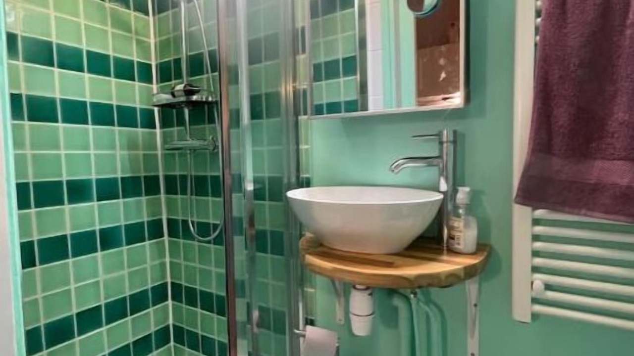 Photo of Bathroom in Montmartre