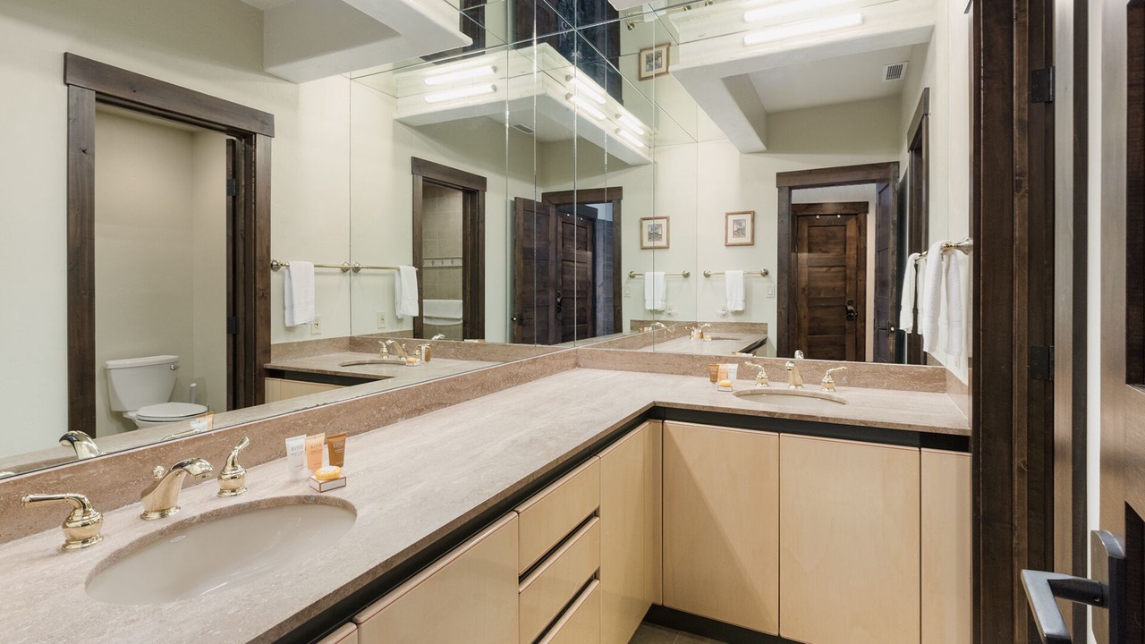 Photo of Bathroom in Purgatory