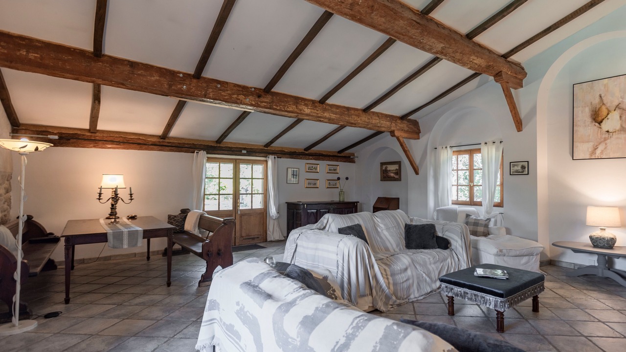 Photo of Livingroom in Montreal