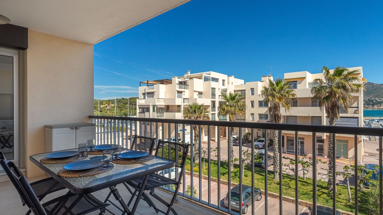 Photo of Others in La Faviere