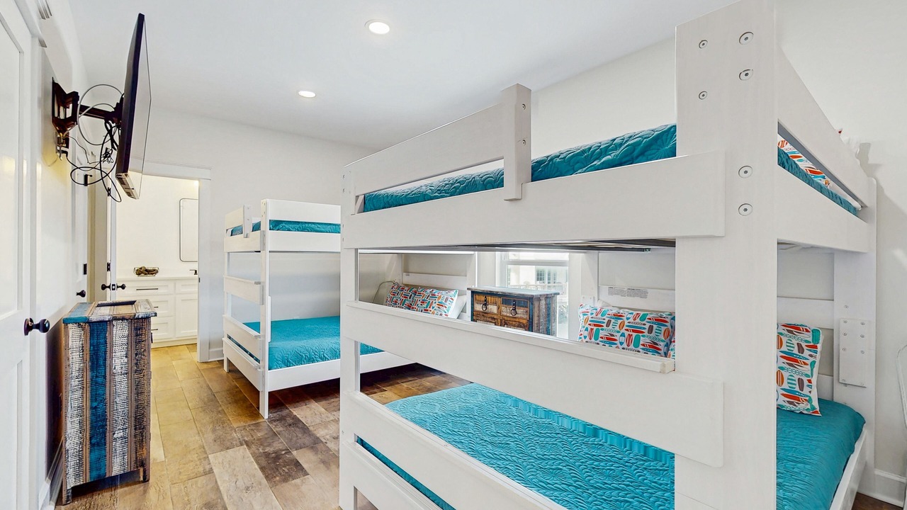 Photo of Bedroom in Dauphin Island