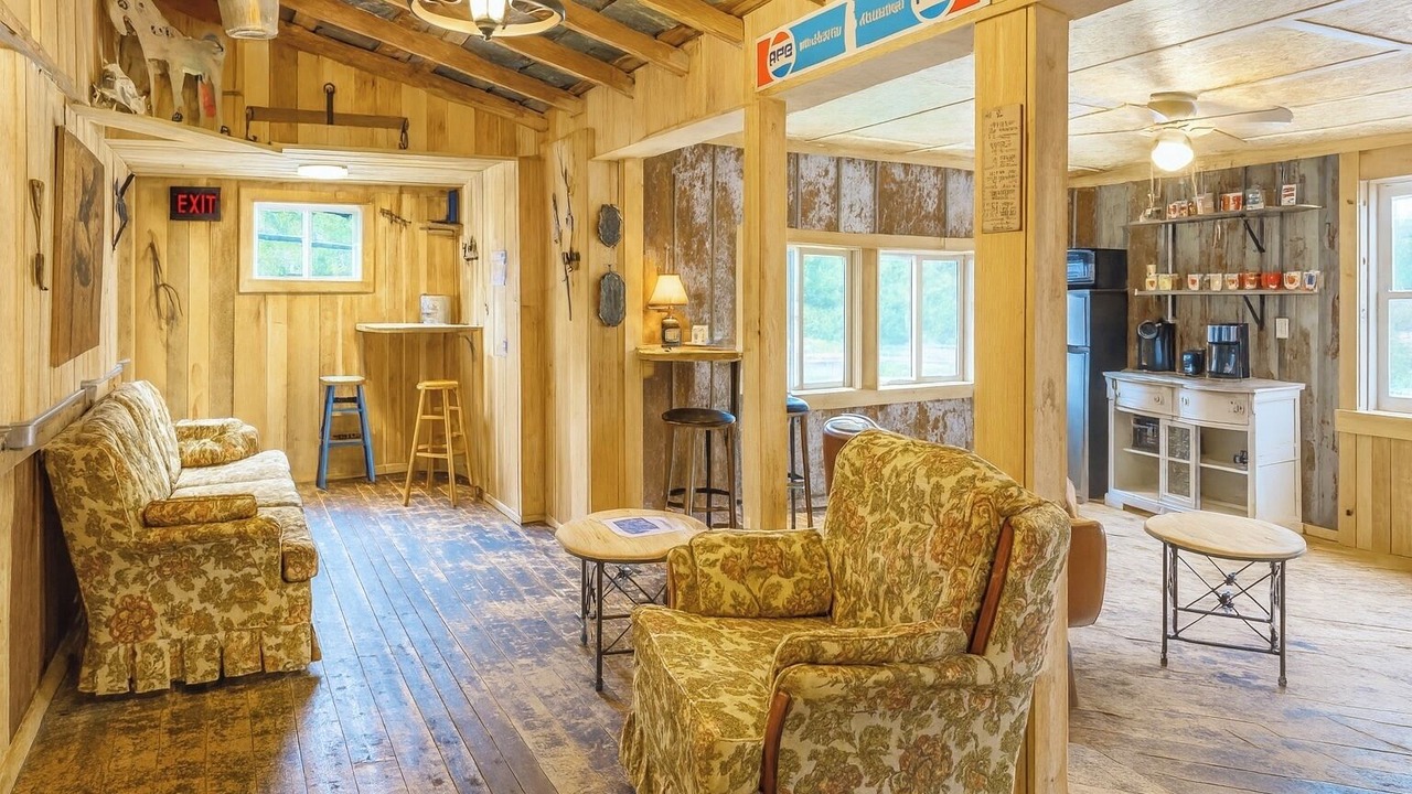Photo of Livingroom in Tracy City
