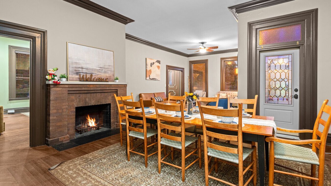 Photo of Livingroom in Davenport