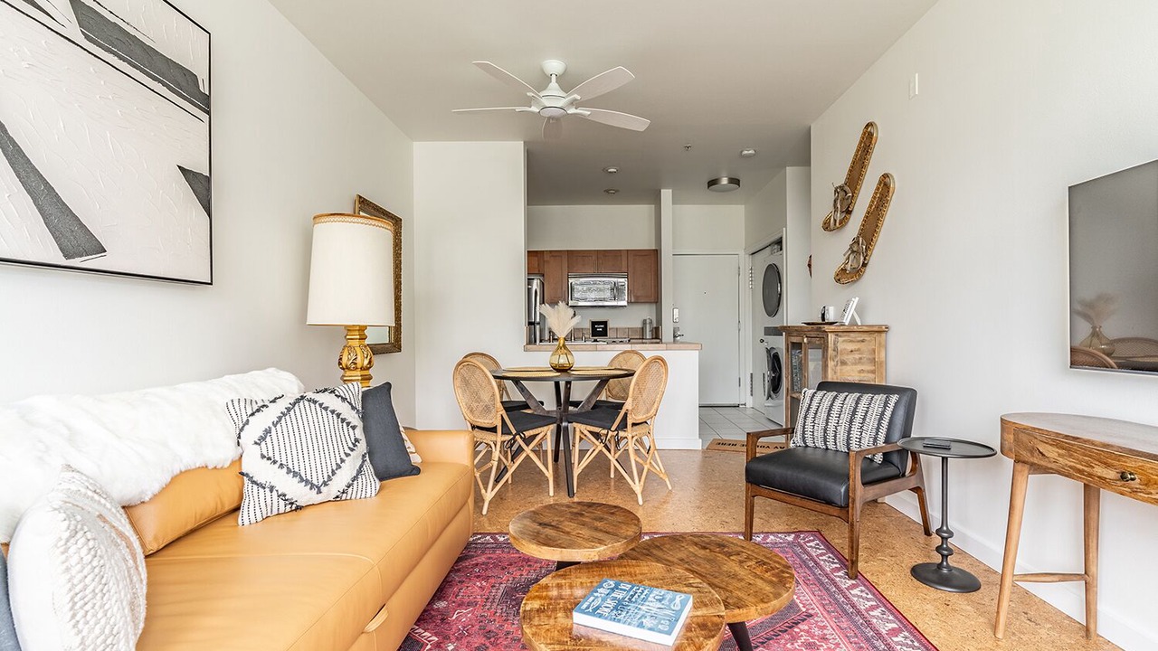 Photo of Livingroom in Belltown