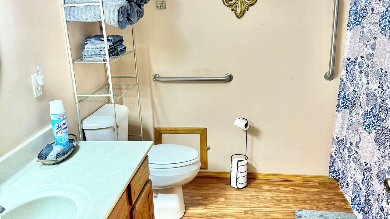 Photo of Bathroom in Mountain Home