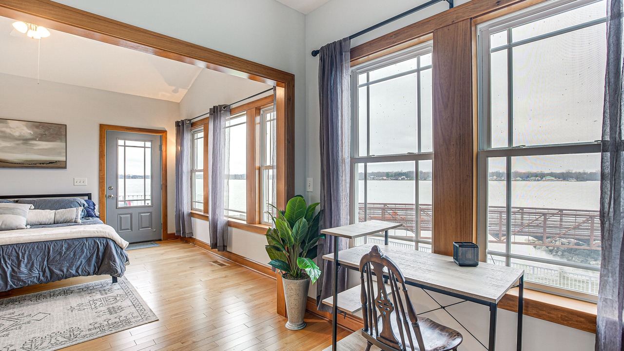 Photo of Bedroom in Buckeye Lake