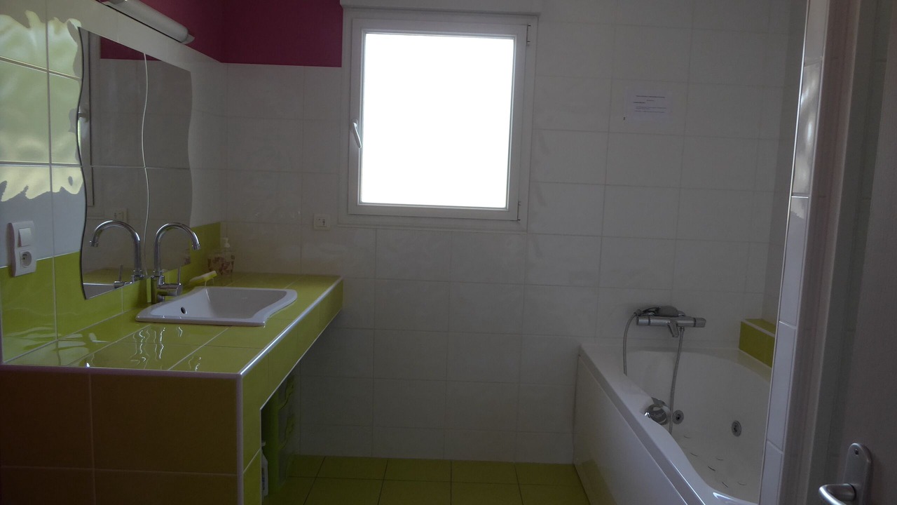 Photo of Bathroom in Tremouilles