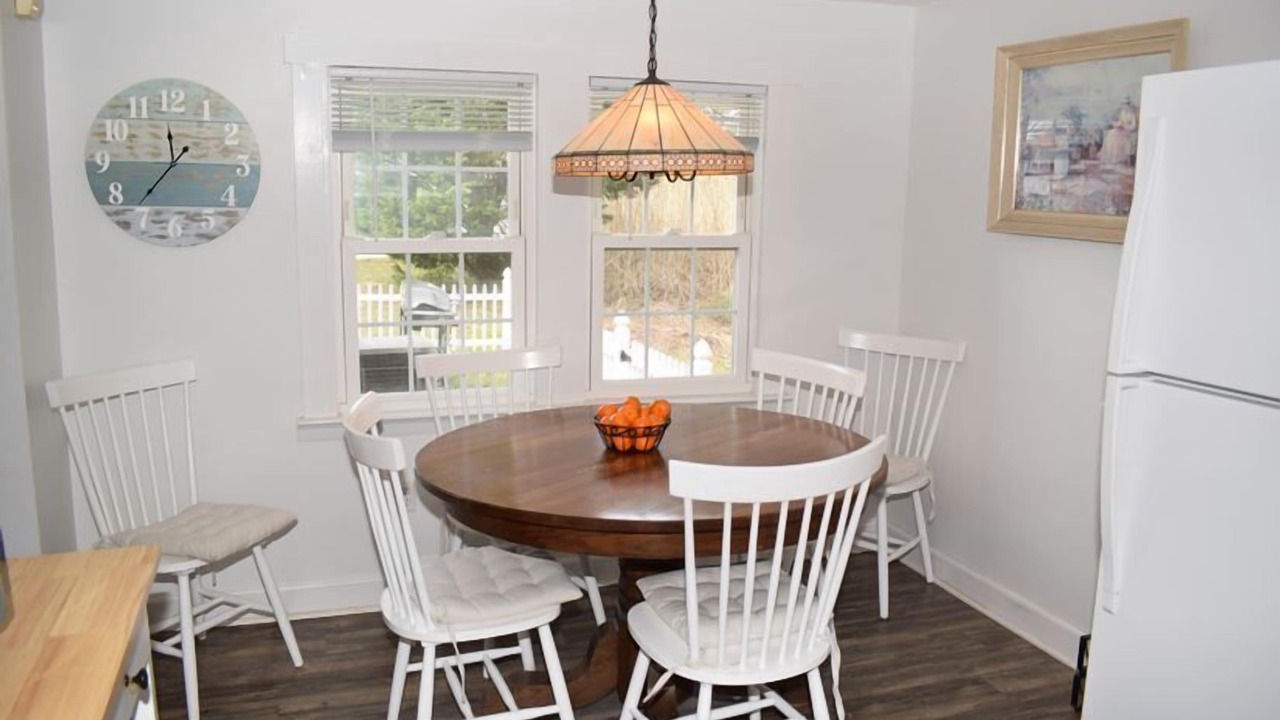 Photo of Others in Deep Hole