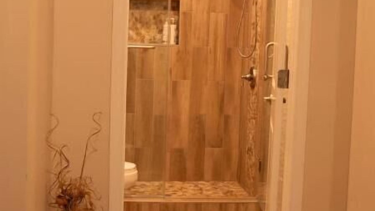 Photo of Bathroom in Urbana