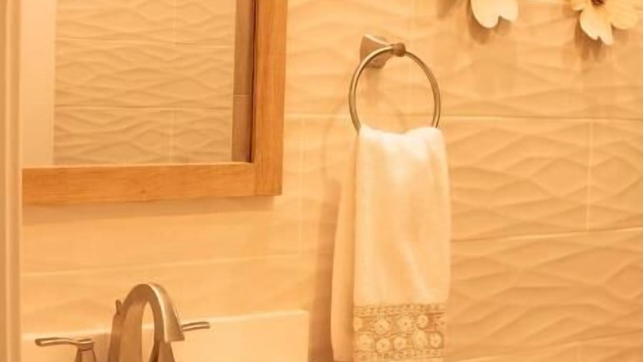 Photo of Bathroom in Urbana