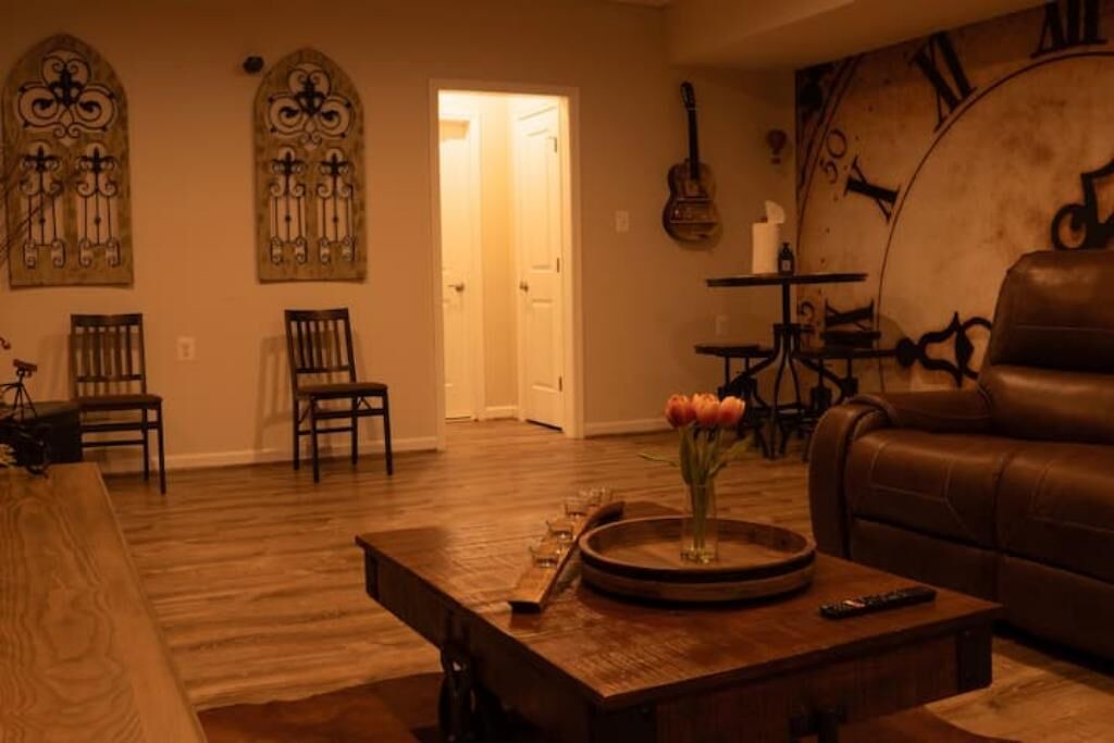 Photo of Others in Urbana