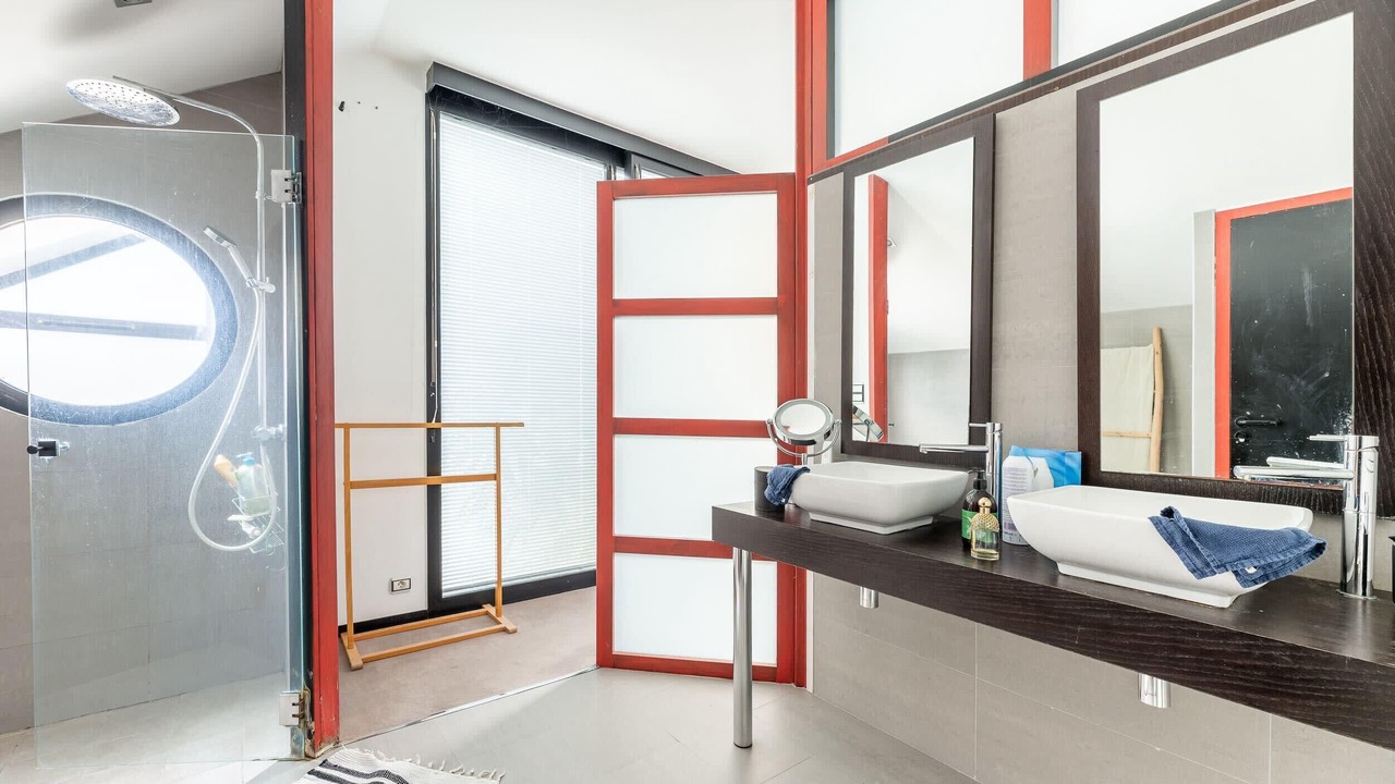 Photo of Bathroom in Monselet