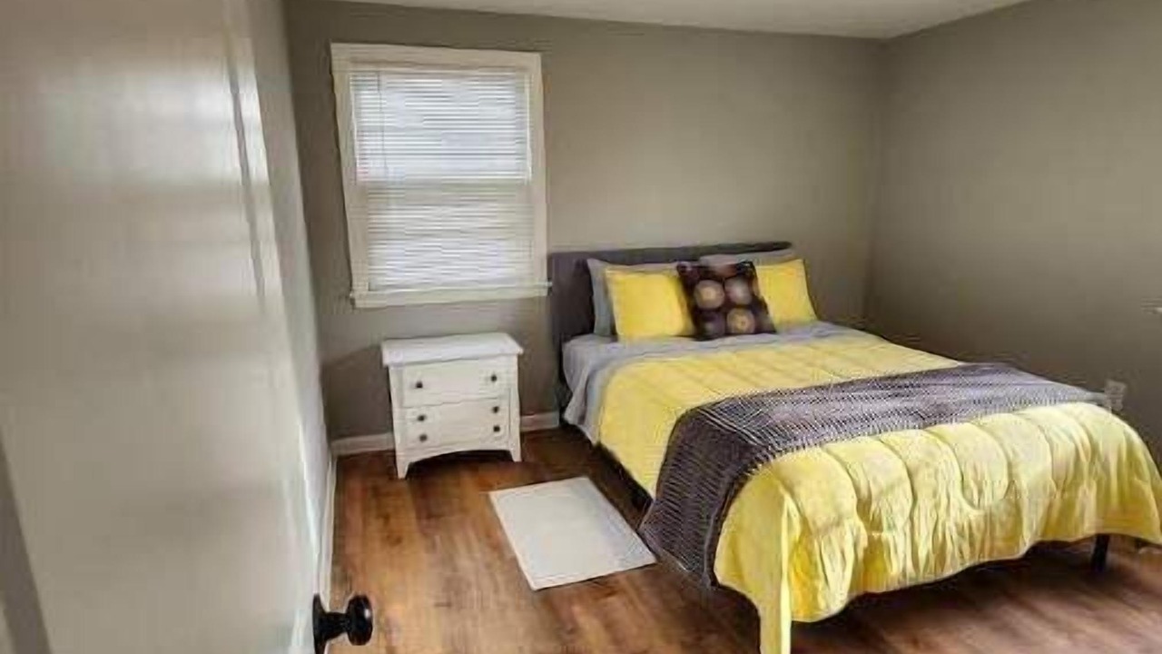 Photo of Bedroom in Lackawanna