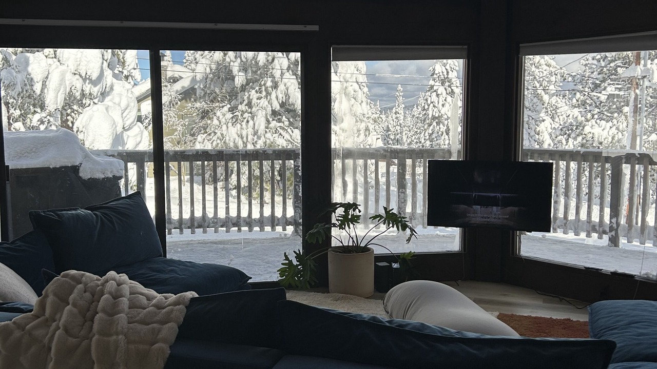 Photo of Livingroom in South Lake Tahoe