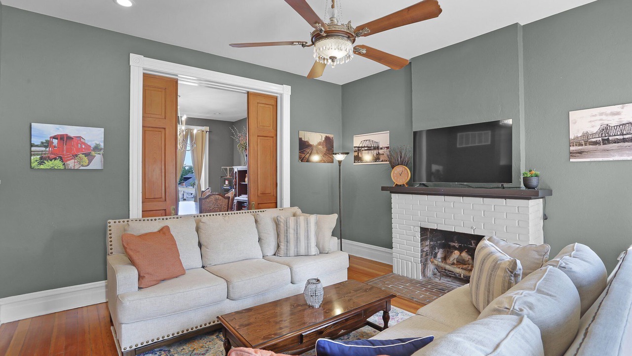 Photo of Livingroom in Washington