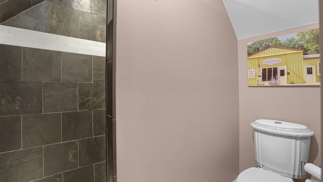 Photo of Bathroom in Washington