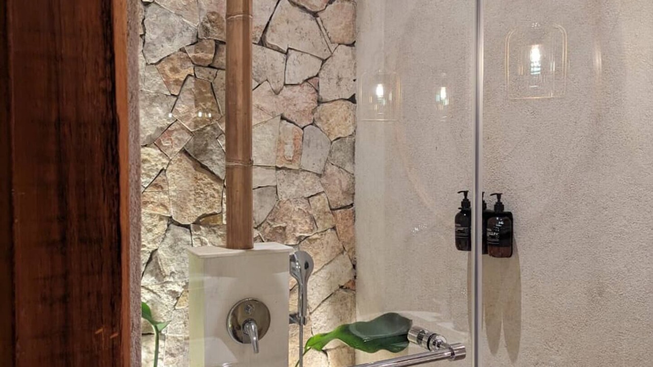 Photo of Bathroom in Rua