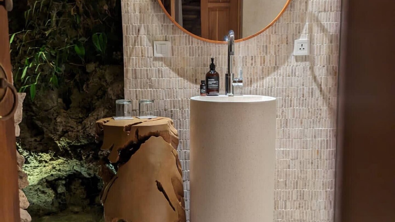 Photo of Bathroom in Rua