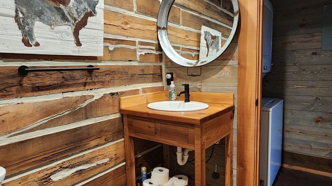 Photo of Bathroom in Pawhuska