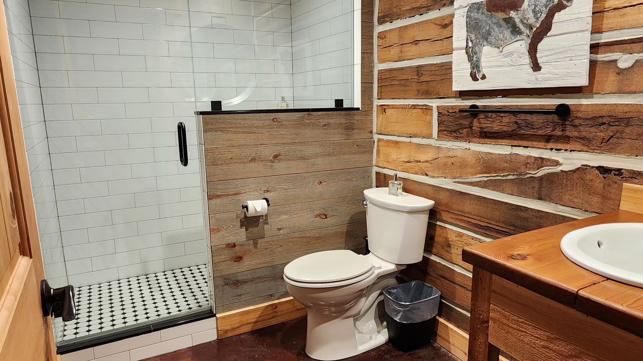 Photo of Bathroom in Pawhuska