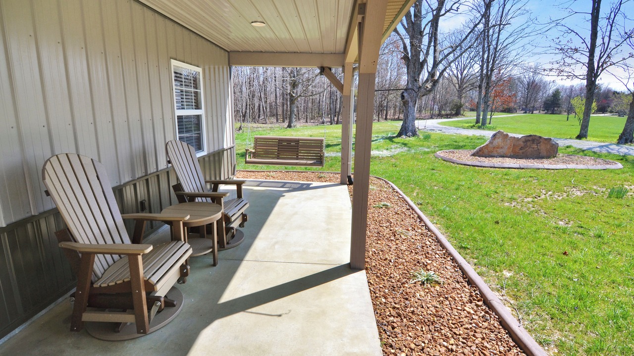 Photo of Patio Balcony in Cave City