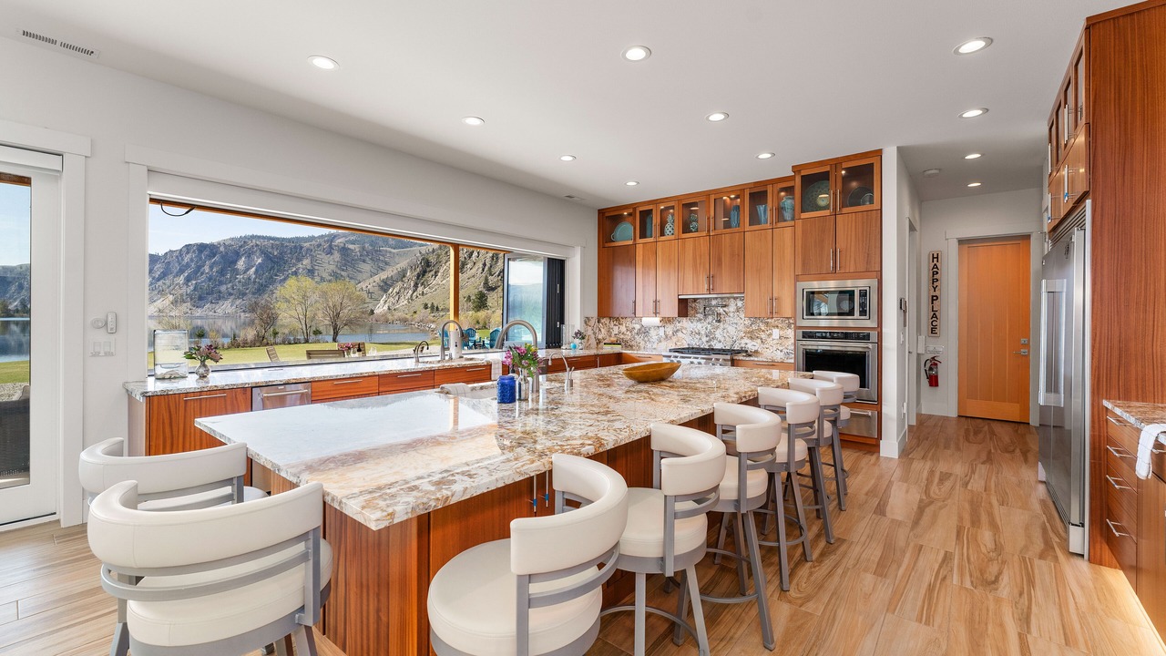 Photo of Others in Ardenvoir