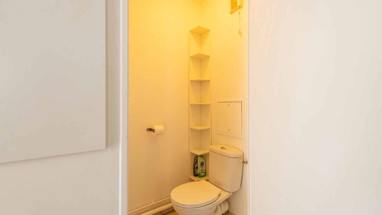 Photo of Bathroom in Le Kremlin-Bicetre