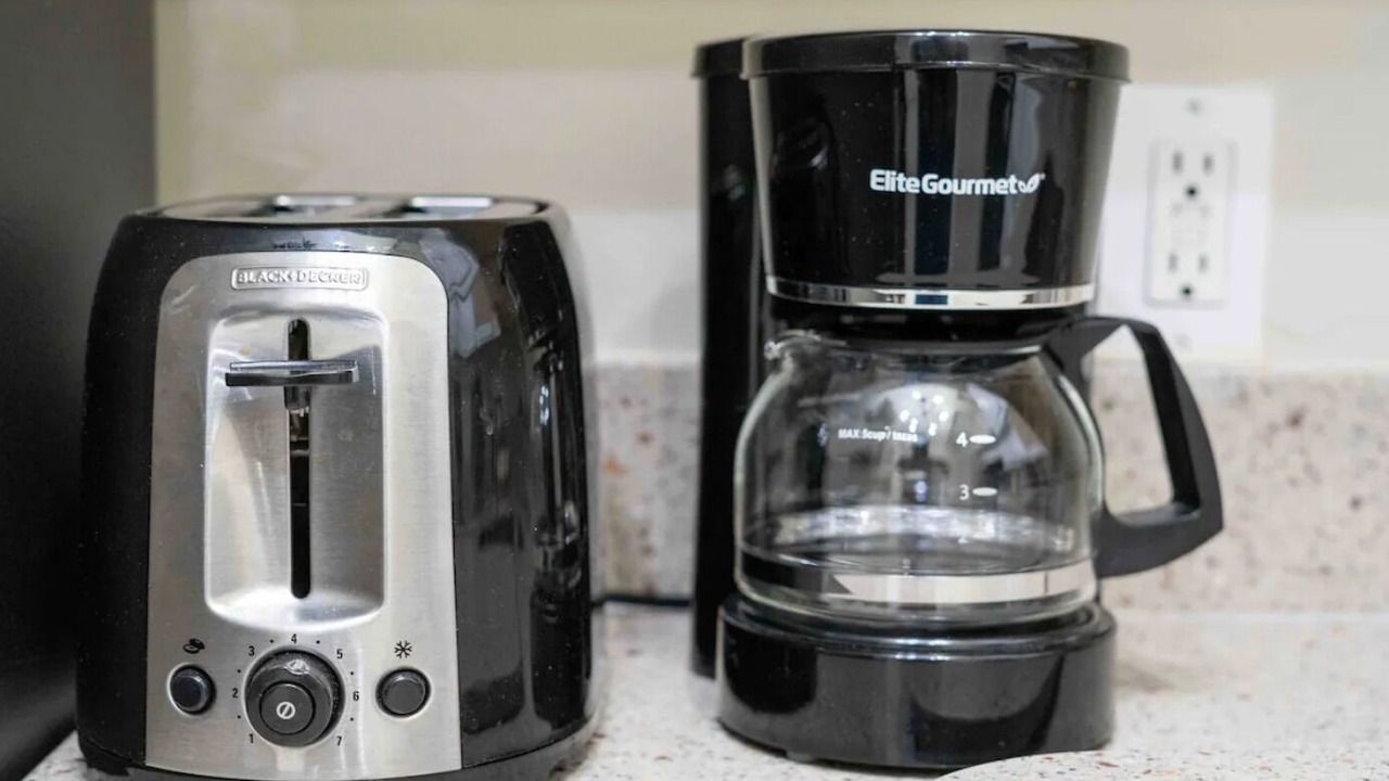 Photo of Others in The Hill