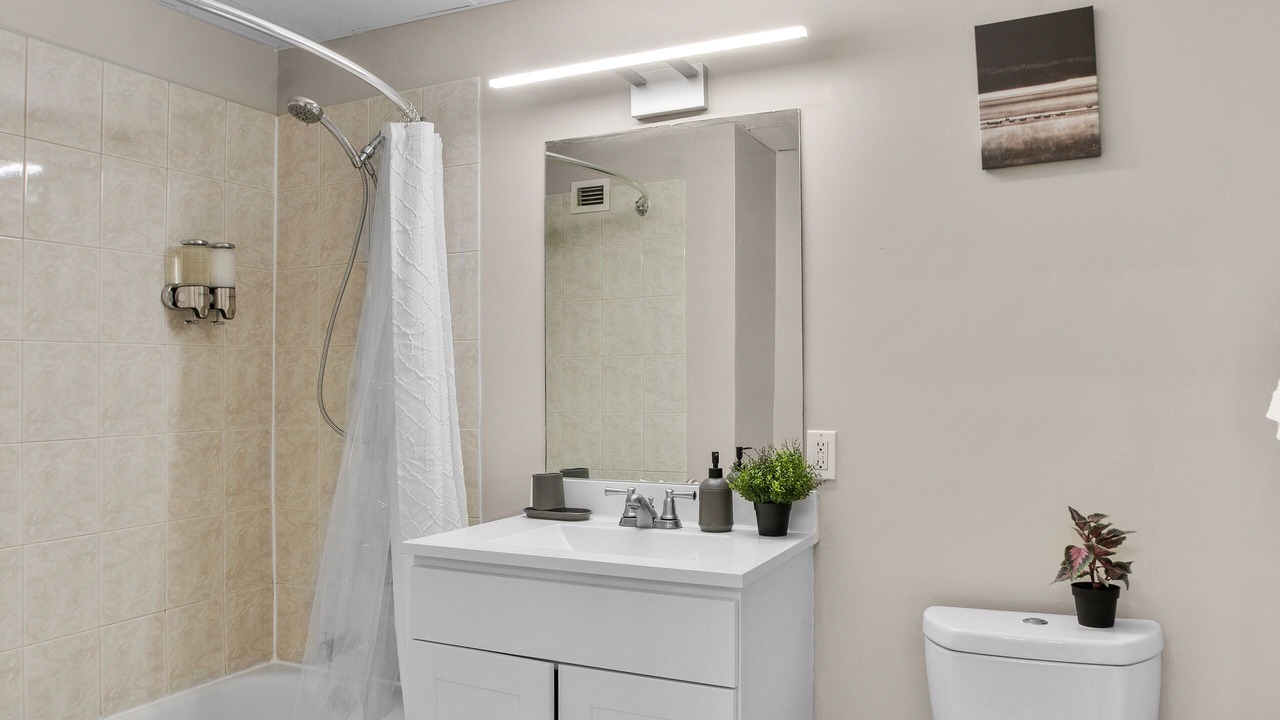 Photo of Bathroom in The Hill