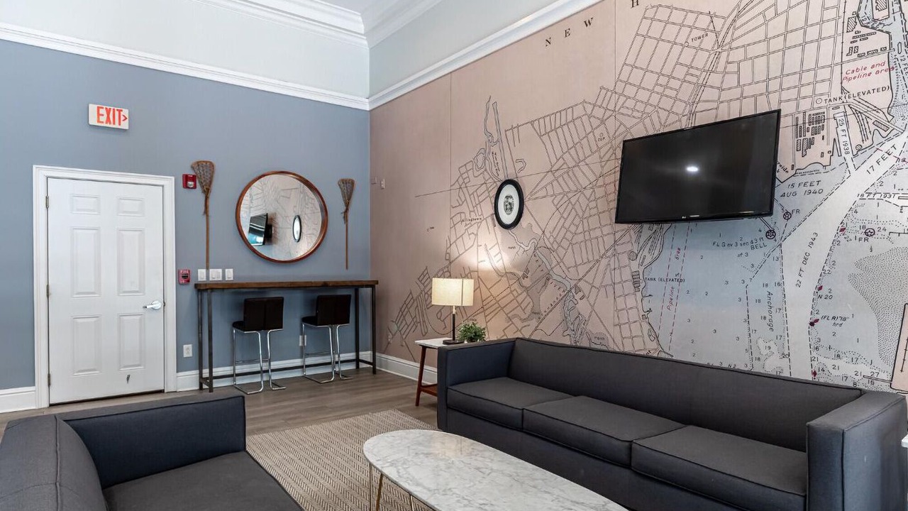 Photo of Others in The Hill