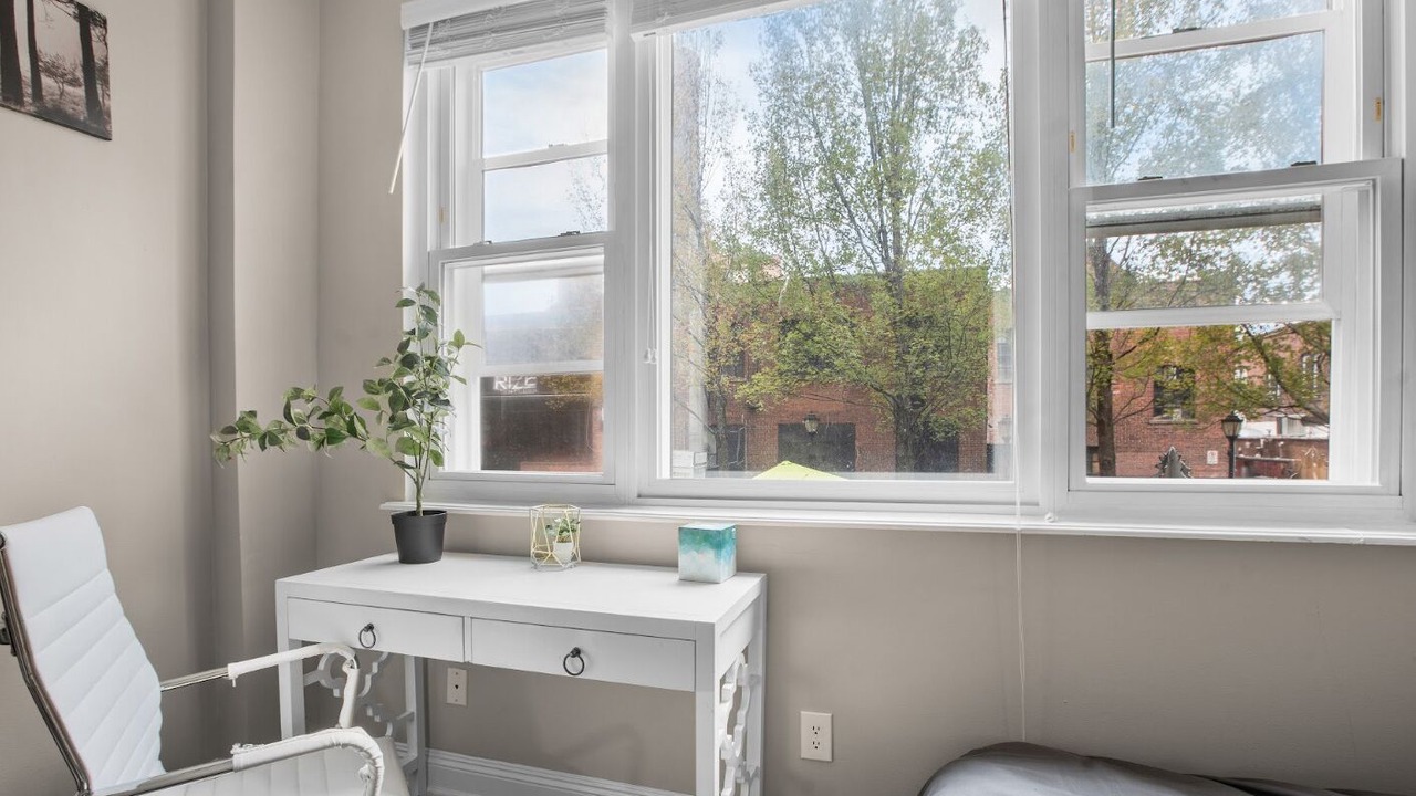 Photo of Bedroom in The Hill