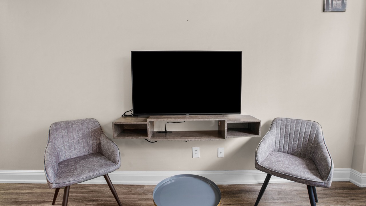 Photo of Others in The Hill