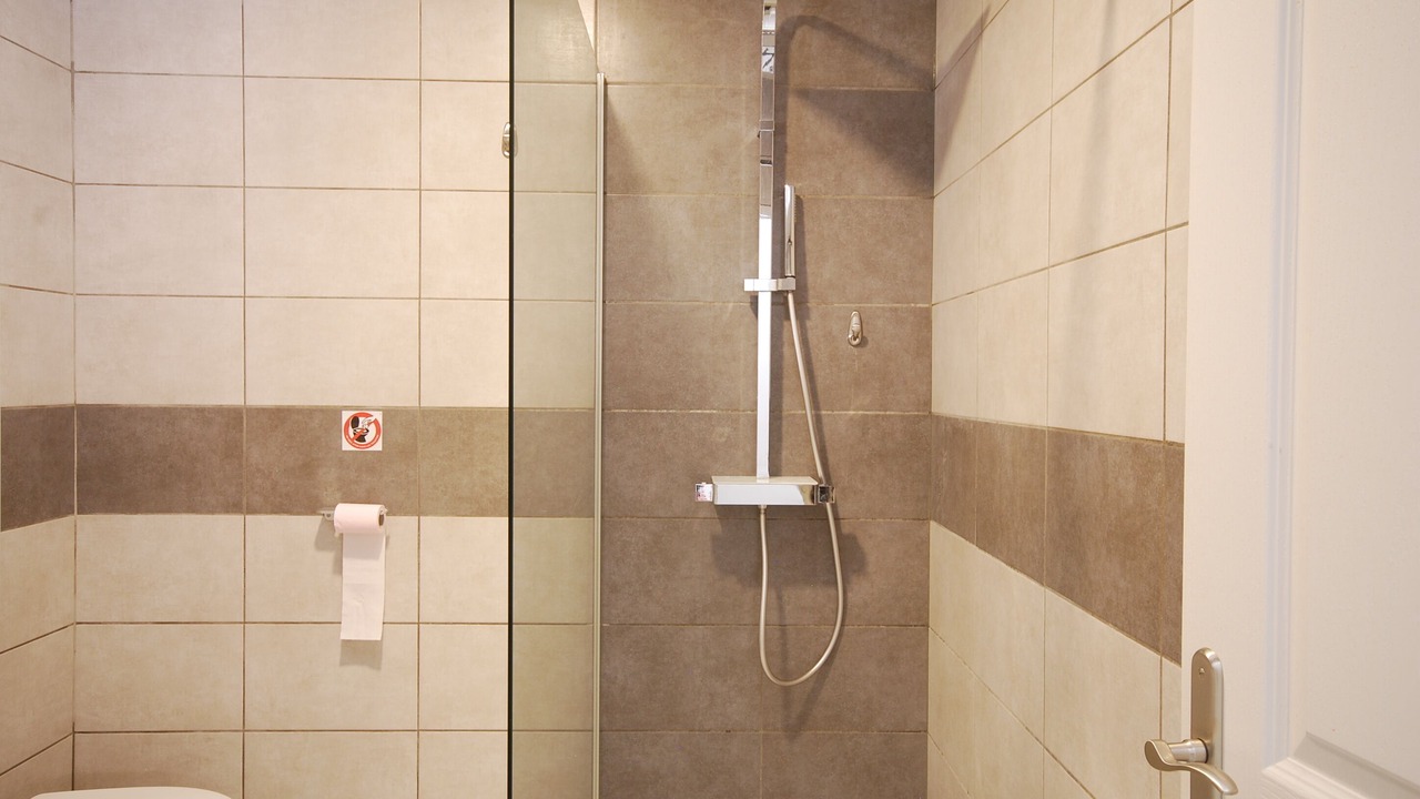 Photo of Bathroom in Cuxac-dʼAude