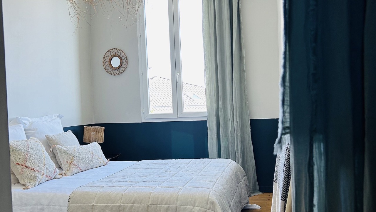 Photo of Bedroom in Bastia