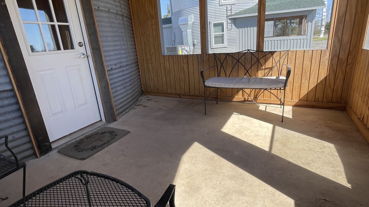 Photo of Patio Balcony in Gregory