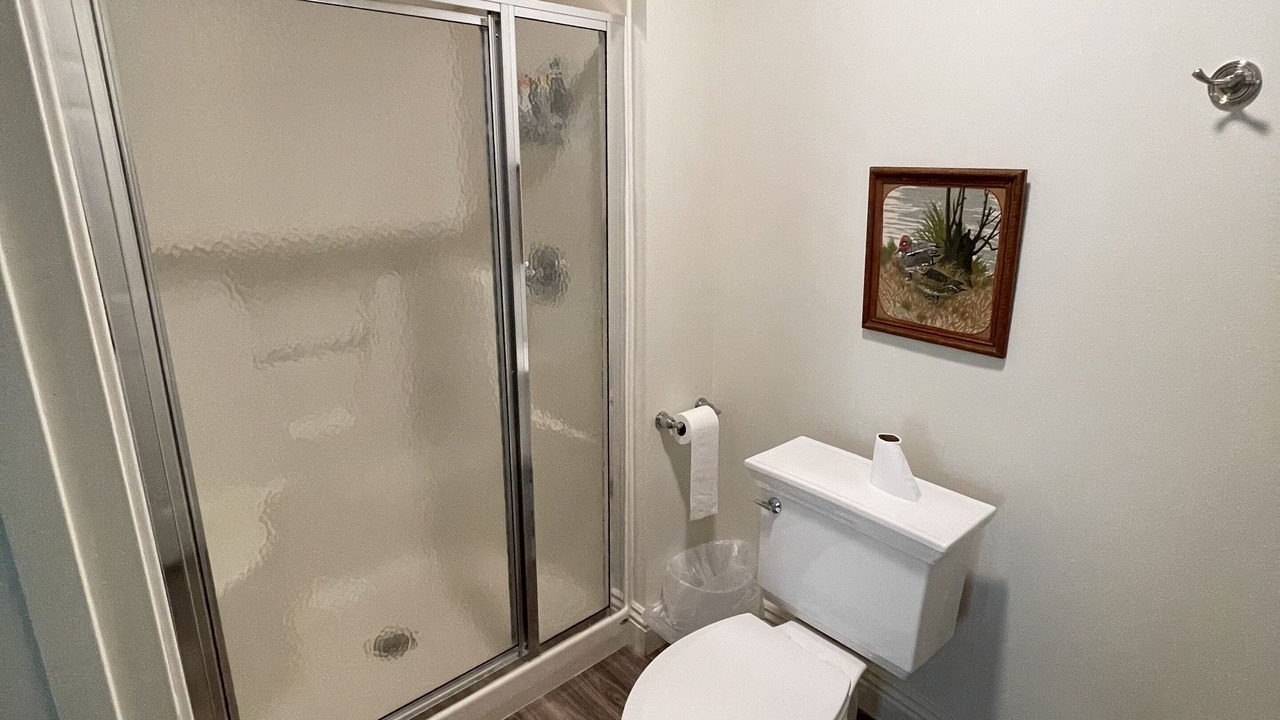 Photo of Bathroom in Gregory