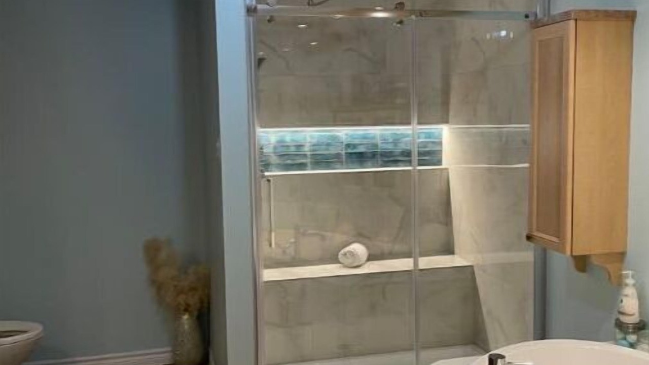 Photo of Bathroom in Saint-Honore