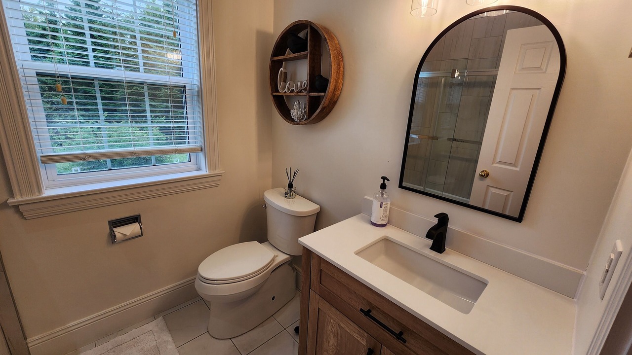 Photo of Bathroom in Prospect Bay