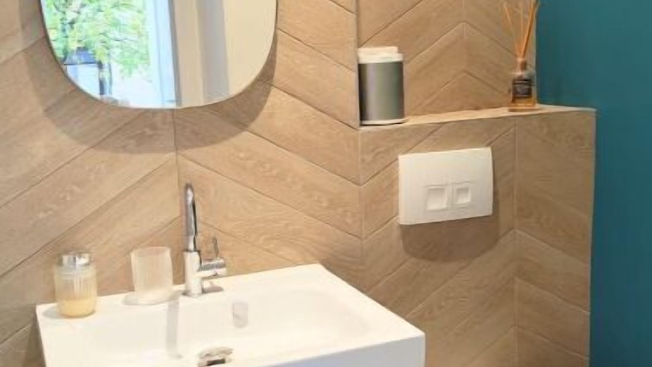 Photo of Bathroom in Chaville