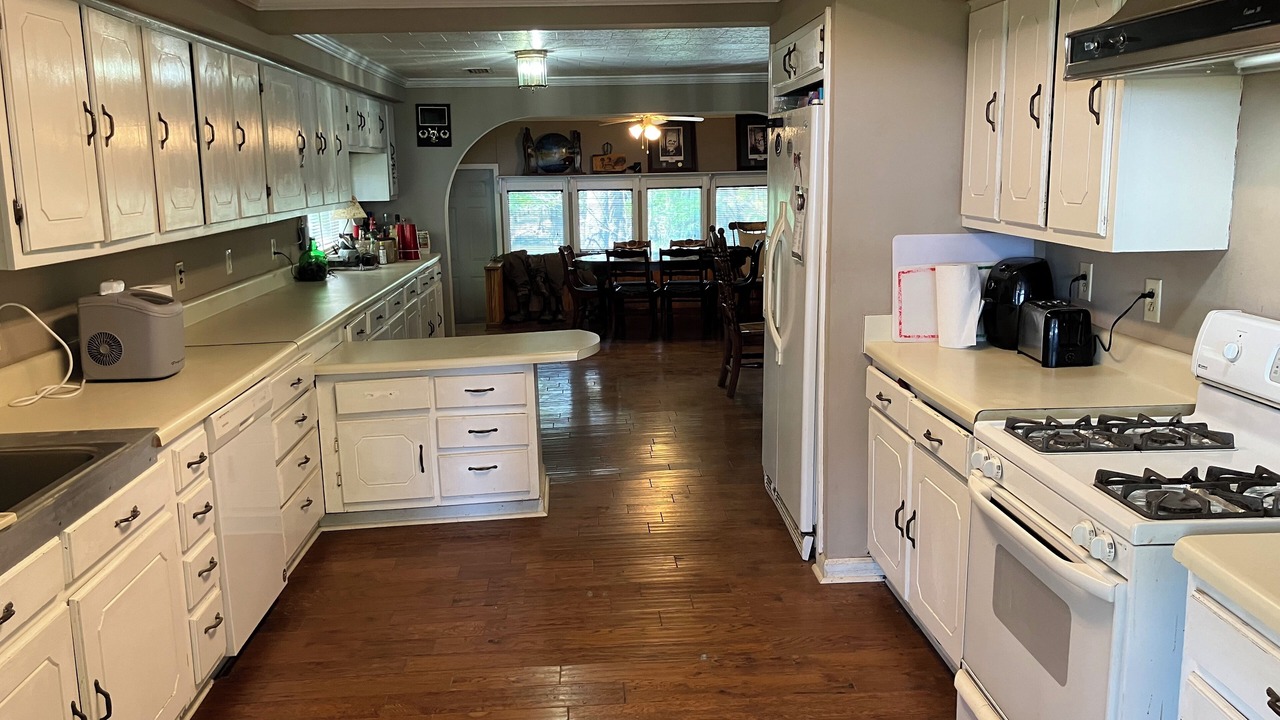 Photo of Kitchen in Holly Grove