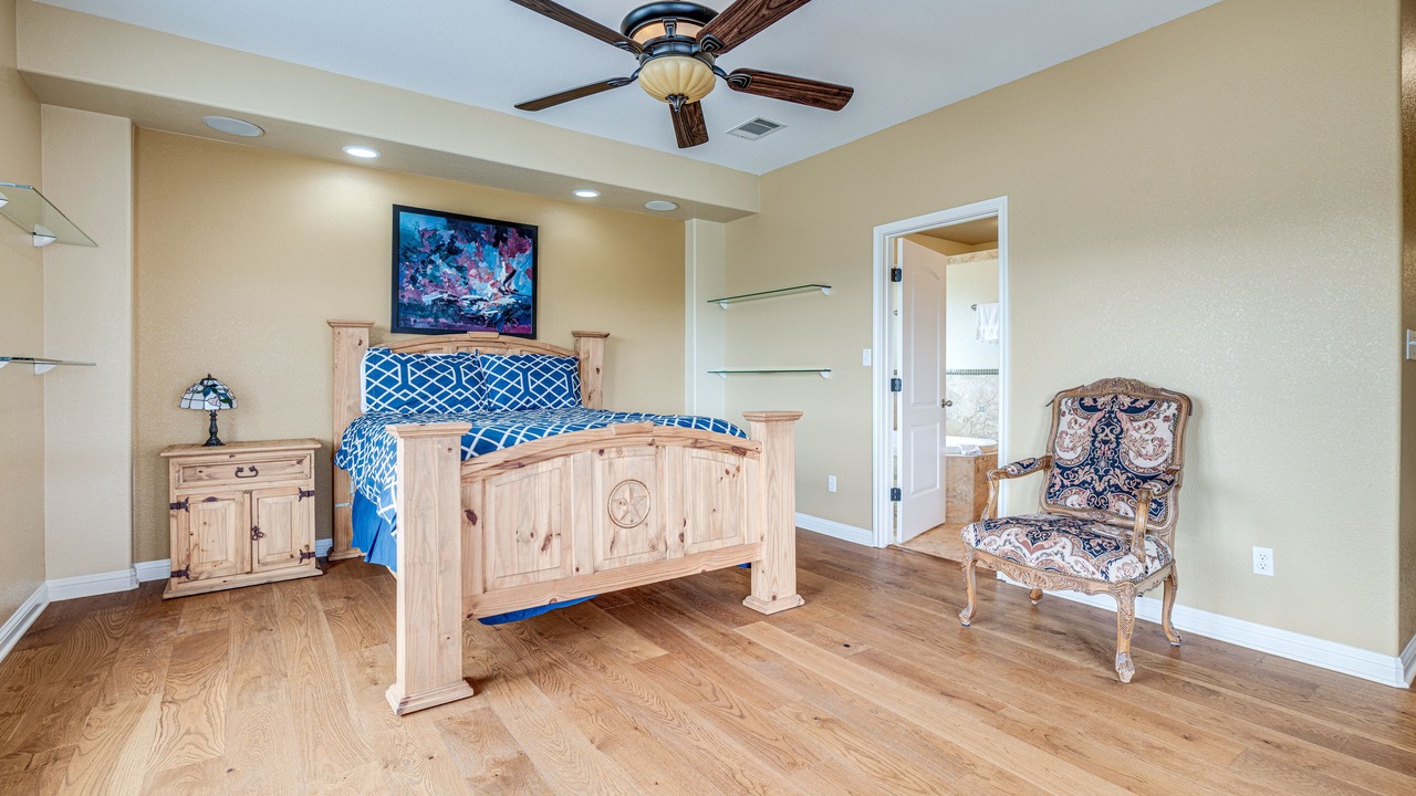 Photo of Bathroom in Highland Lake Estates